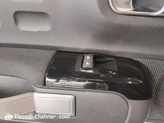 Citroën C3 bluehdi 100 s&amp;s bvm5 shine business — photo 28