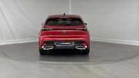 Peugeot 308 1.5 BlueHDi 130ch S&S GT EAT8 — photo 6