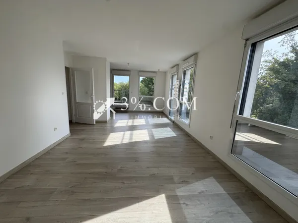 Appartement T3 lumineux avec balcon et box fermé Anzin, li
