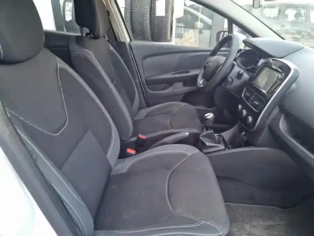 Renault Clio iv trend energy tce 90 — photo 24