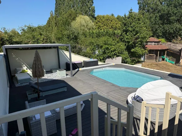 Maison 6 pièces 176 m²
