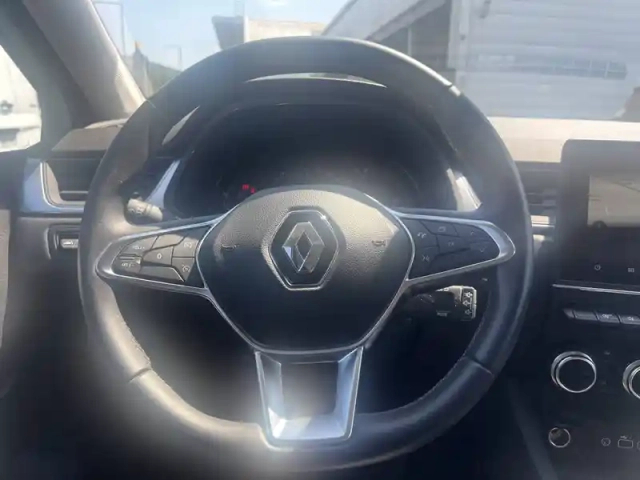Renault Captur tce 90 — photo 33