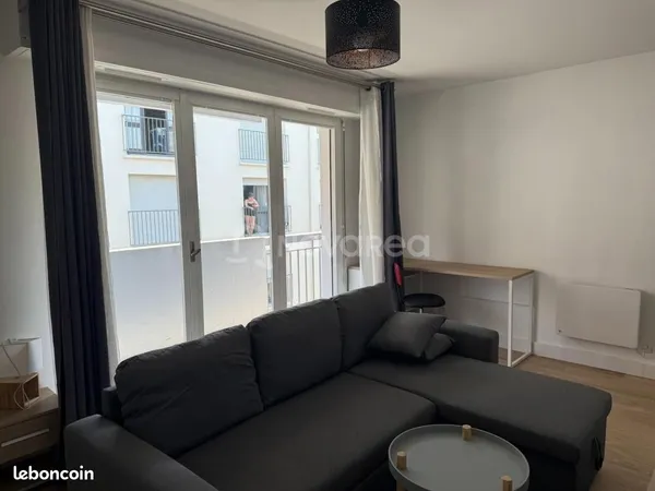 Studio 1 pièce 25 m²