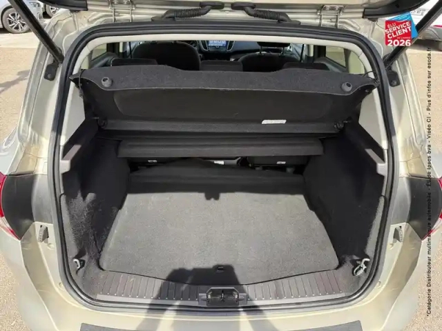 Ford C-Max 1.0 ecoboost 125ch stop&amp;start titanium — photo 30