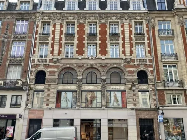 Bureaux 220 m²