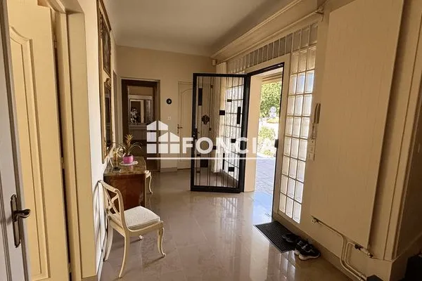 Maison 5 pièces 140 m²