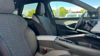 Peugeot 3008 1.2 Hybrid 145ch Allure Business e-DCS6 — photo 19
