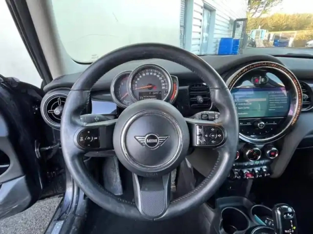 Mini Mini 5 portes cooper 136ch  essential bva7 — photo 5