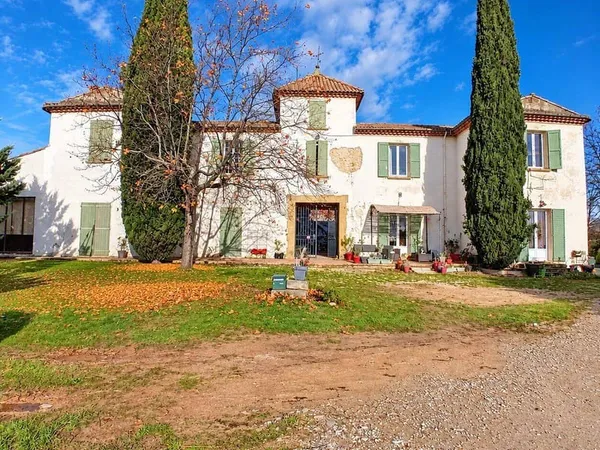 Propriété agricole 560 m²