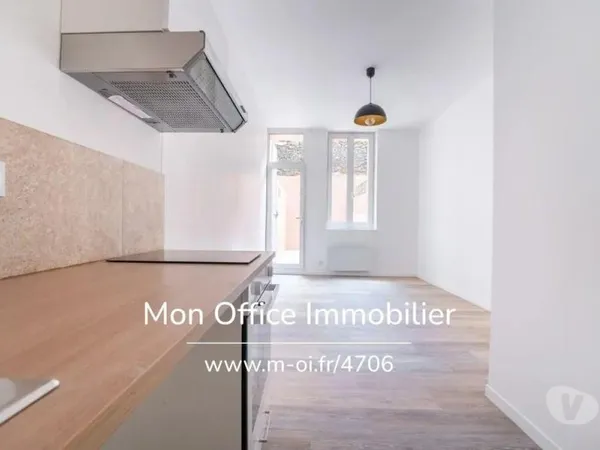 (4706-CLA.) Référence : 4706-CLA. - Studio avec terrasse dans...