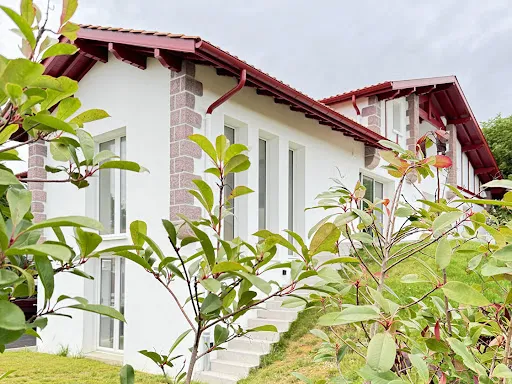 Propriété 7 pièces 235 m²