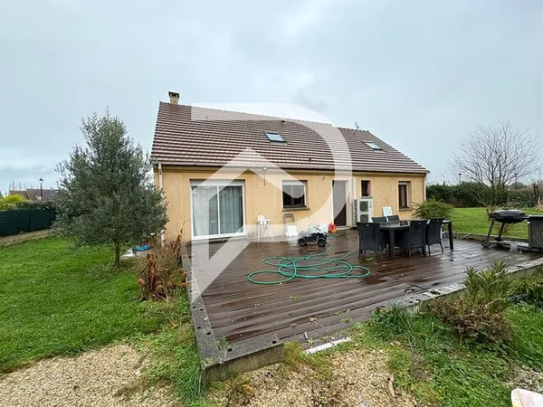 Maison Secteur La chapelle gauthier 6 pièce(s) 132 m2