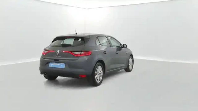 Renault Megane mégane iv berline tce 100 energy — photo 14