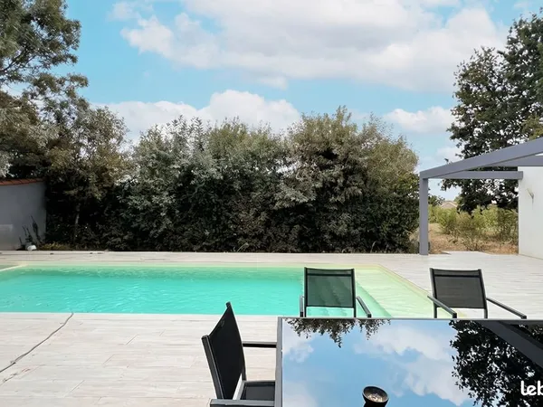 Villa 5 pièces 177 m²