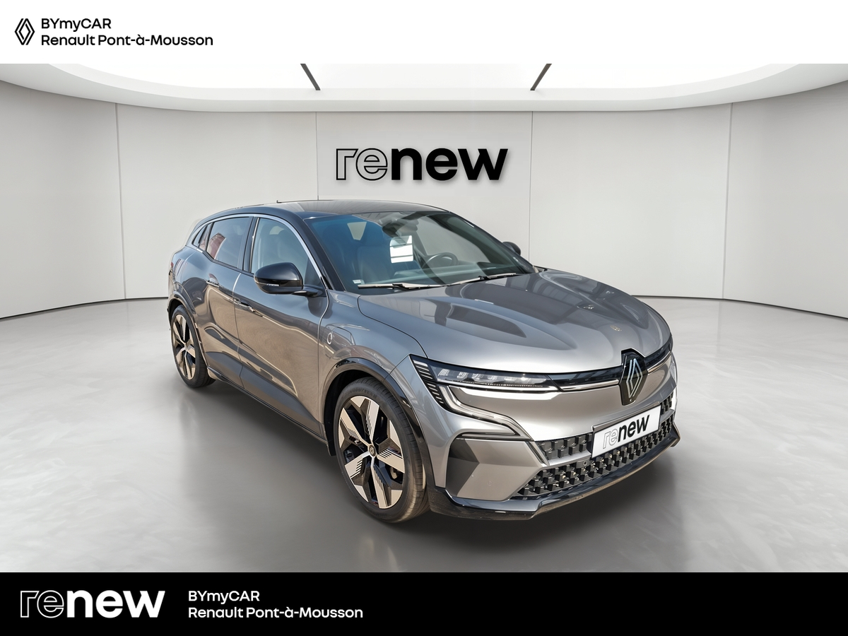 Renault Megane E-Tech EV60 220 ch optimum charge — photo 7
