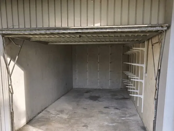 Parking 15 m²