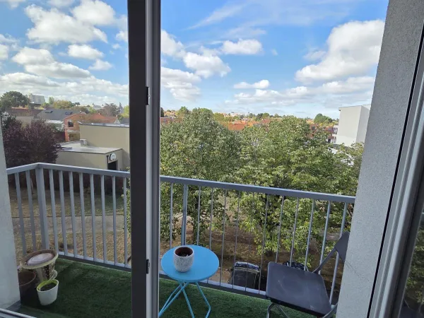 Loue appartement meuble Reze 46 m2