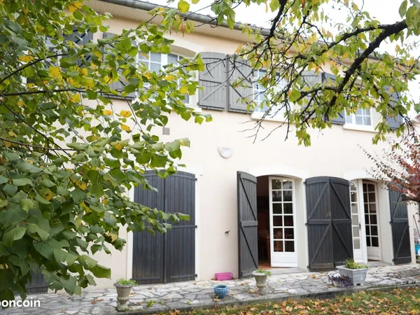 Villa proche centre Ville
