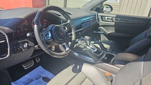 Porsche Cayenne 4.0 V8 e-Hybrid 680 BVA8 - Turbo S Pack Gt – 2023 – 31069 km – Hybride rechargeable – Boîte Automatique — photo 14