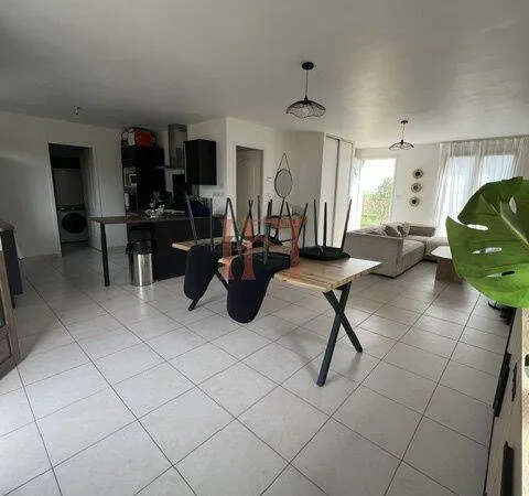 Maison de plain-pied 4 pièces 89 m²