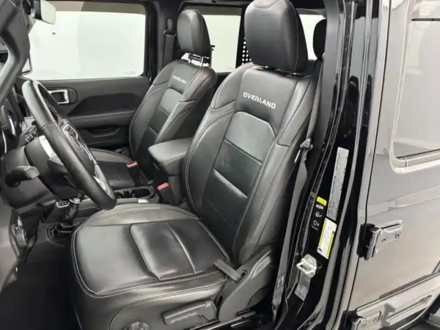Jeep Wrangler 2.0 t 380ch 4xe overland — photo 13