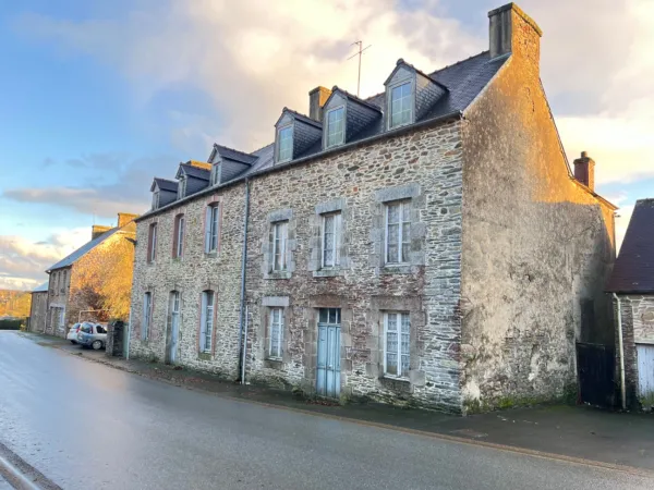 Maison 10 pièces 284 m²