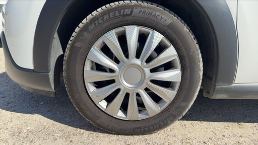Citroen C3 1.2 PureTech 82 - Business – 2020 – 128155 km – Essence – Boîte Manuelle — photo 8