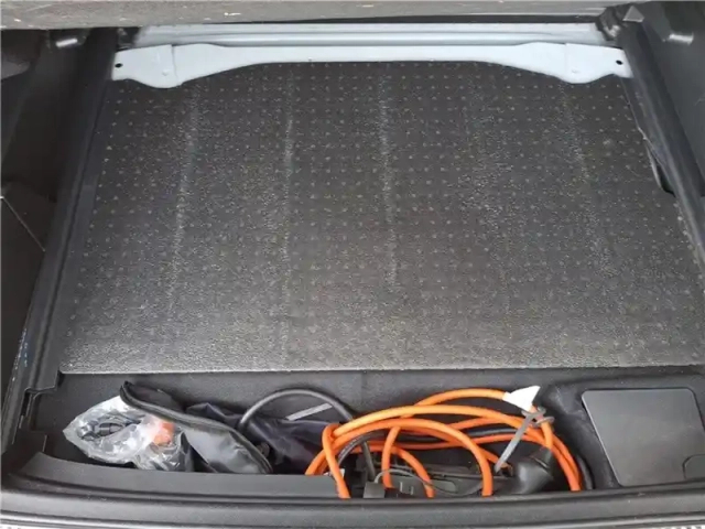 Ds Ds 7 hybride 300 e-tense eat8 4x4 — photo 10