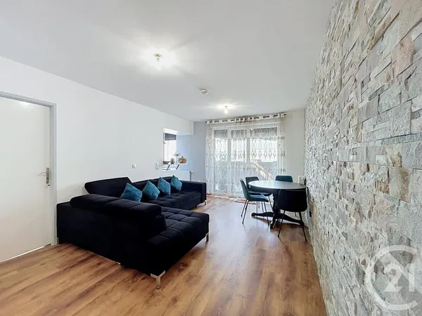 Appartement 4 pièces 74 m²