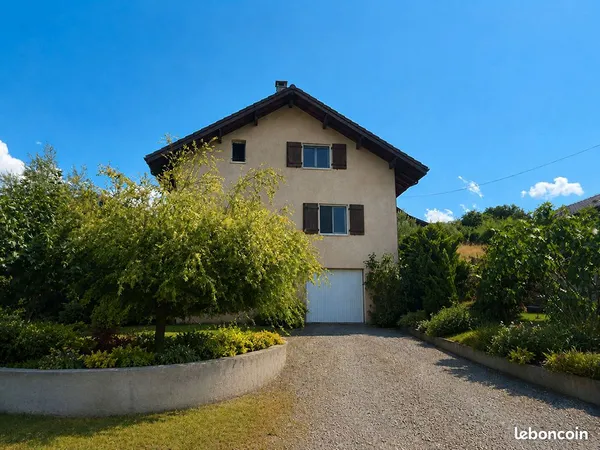 Maison 4 pièces 160 m²