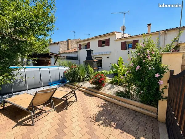 Vente immobilière. Nancras 17600