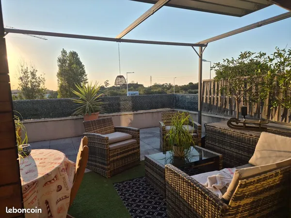 Particulier vend appartement T3 grande terrasse
