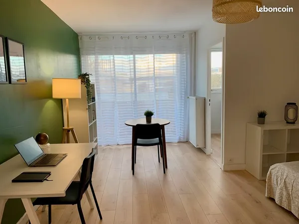 A LOUER - Appartement F1bis LA RICHE