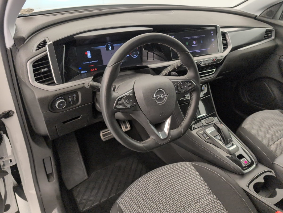 Opel Grandland — photo 15