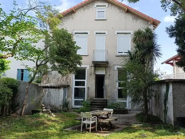 Immeuble de rapport 250 m²