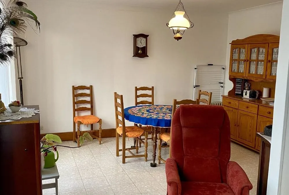 Photo 3