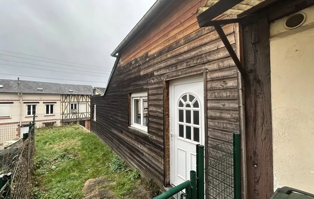 Photo 1