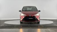 Toyota Yaris 100h Collection 5p RC18 — photo 1