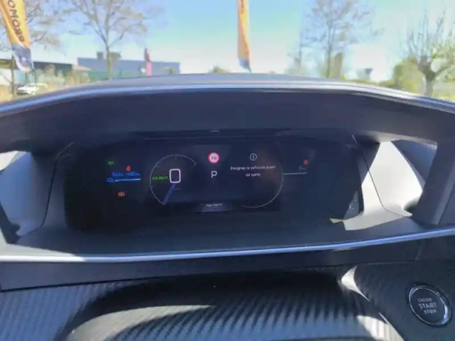 Peugeot 2008 electrique 54 kwh 156 ch — photo 30
