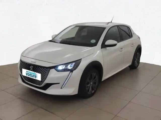 Peugeot 208 electrique 50 kwh 136ch — photo 27