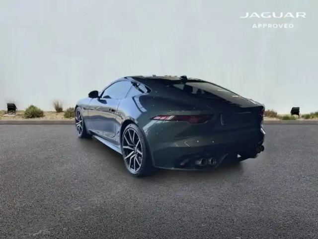 Jaguar F-Type coupe 5.0 v8 suralimenté 575ch r75 awd bva8 — photo 4