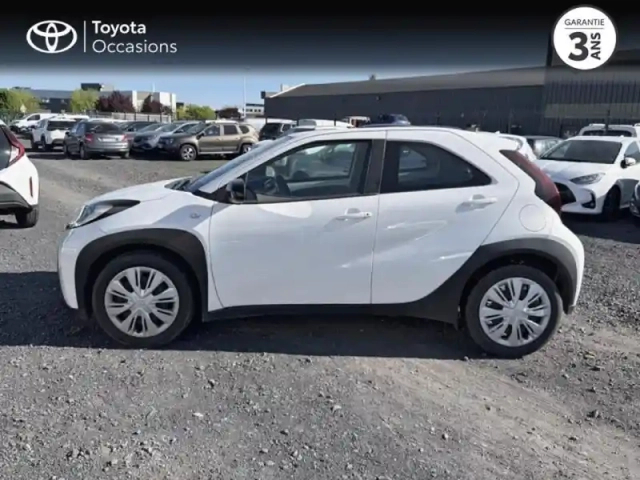 Toyota Aygo X 1.0 vvt-i 72ch dynamic — photo 3