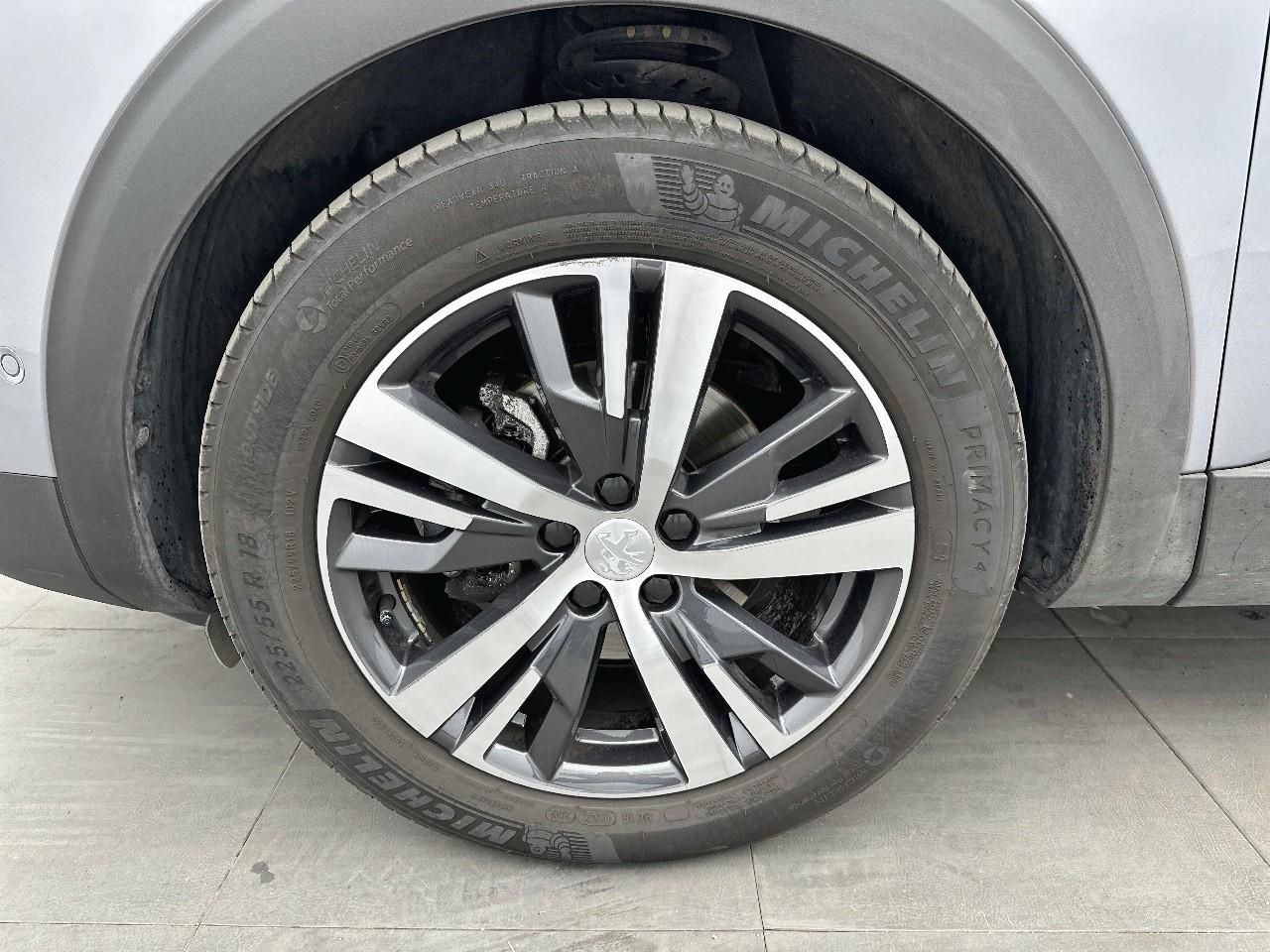 Peugeot 3008 puretech 130ch s&s eat8 allure pack — photo 14