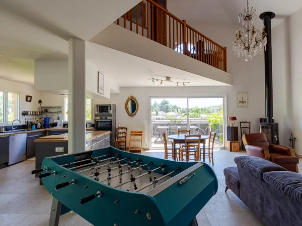 Maison 7 pièces 206 m²