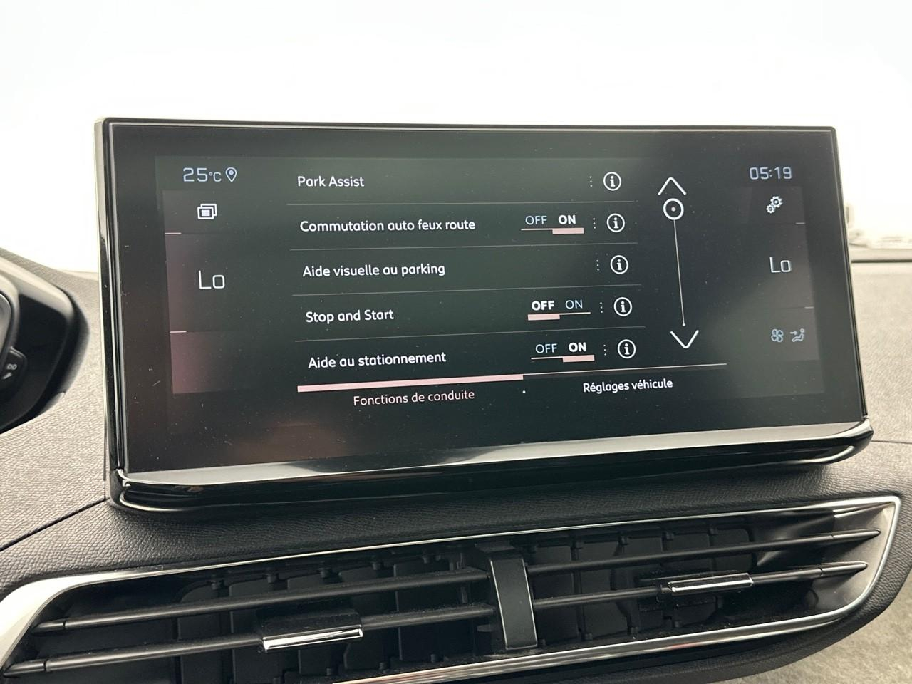 Peugeot 5008 puretech 180ch s&s eat8 gt pack — photo 23