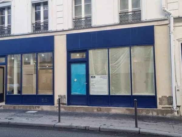 Local commercial 74 m²