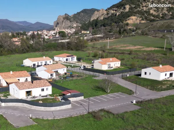 Terrain à bâtir 643 m² — Domaine de Haute Provence