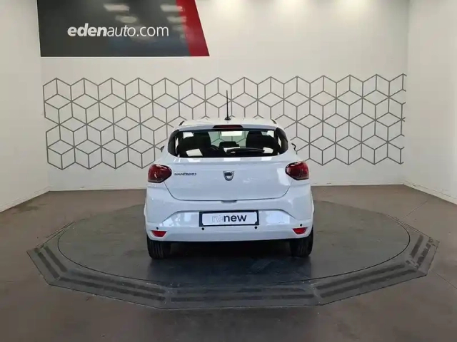 Dacia Sandero eco-g 100 - 22 — photo 4