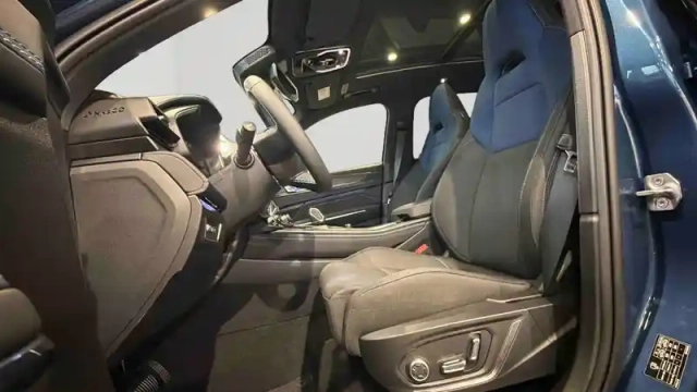 Lynk&Amp;Co 01 1.5 phev 261 ch dcth7 — photo 13