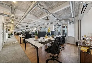 Bureaux 300 m²